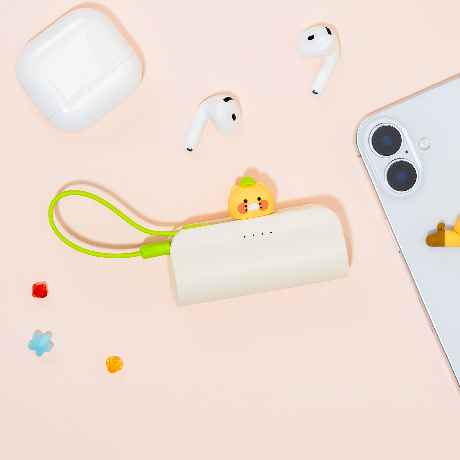카카오프렌즈 볼캡 도킹형 20W 고속충전 보조배터리 5000mAh(8핀/C타입) 라이언 그레이 이미지 7