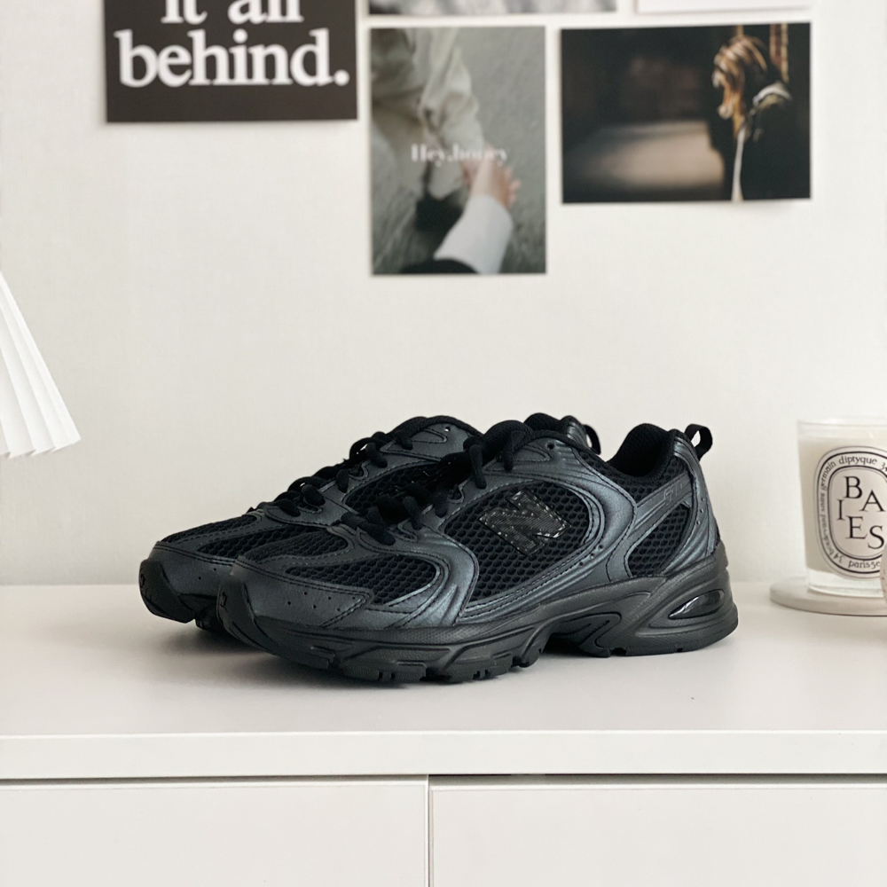 뉴발란스 530 트리플 블랙 공용