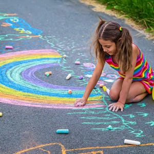 야외 바닥분필아트 7색20개 / 물로 지워지는 워셔블 바닥에 그리는 낙서... 실사용 후기 | 효과 있을까? - 상품 이미지 1