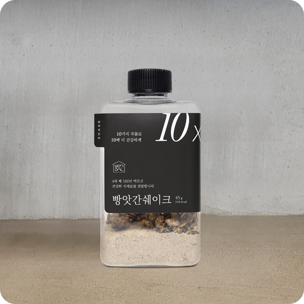 빵앗간며느리 국산 블랙푸드 곡물 선식쉐이크 (서리태,흑임자,흑미) 45g, 1개 - 상품 이미지