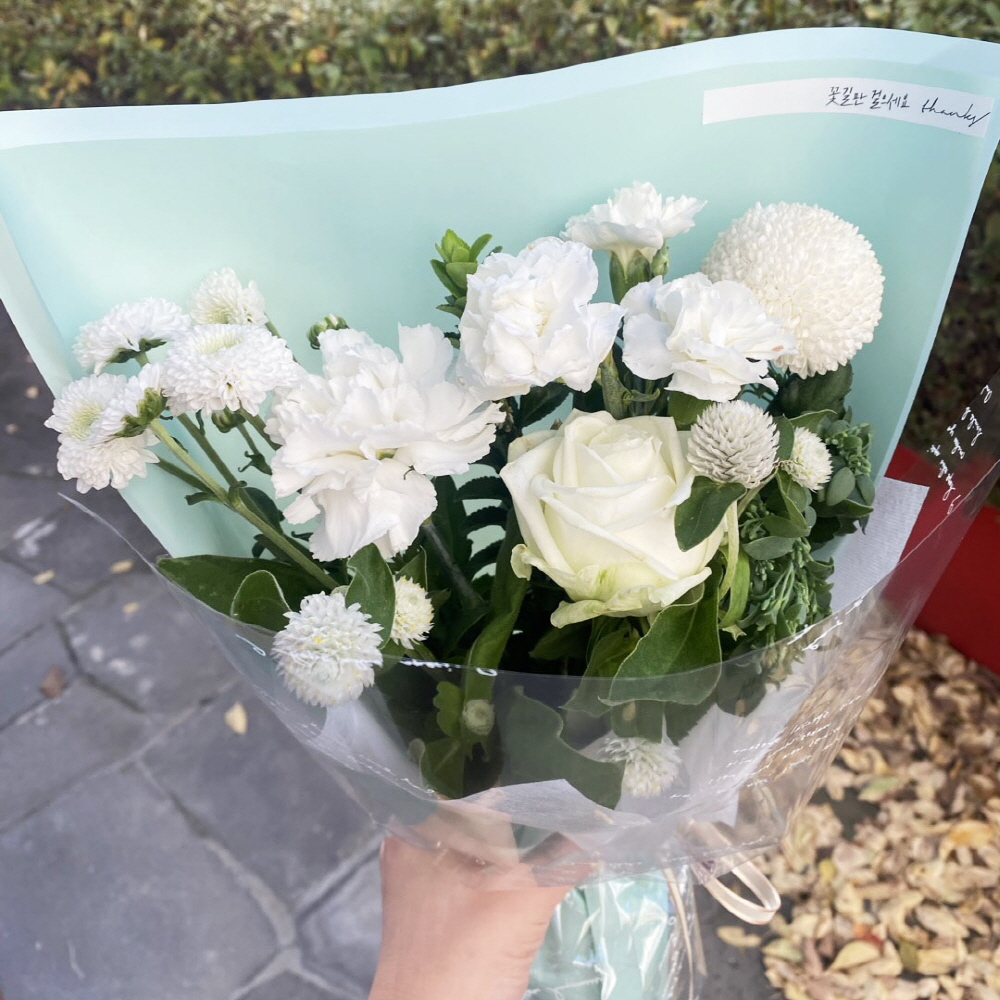 졸업 생일 기념일 색감지정 소형 꽃다발 꽃배달 싼곳 생화택배