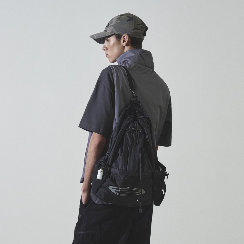 [오프닝프로젝트] Mesh Pocket String Bag - Black - 상세 이미지 2