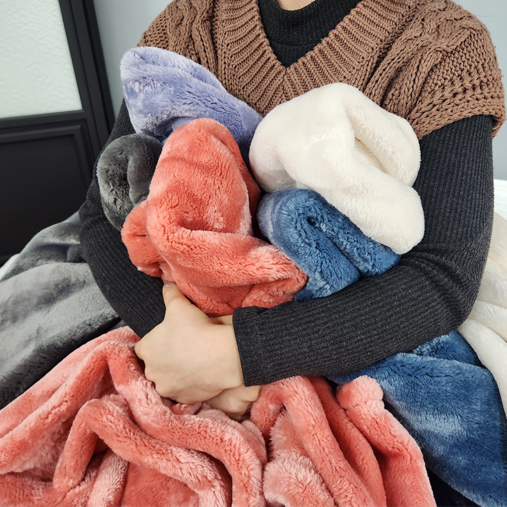 더베딩샵 두꺼운밍크담요 극세사담요 블랭킷 밍크이불 캠핑러그