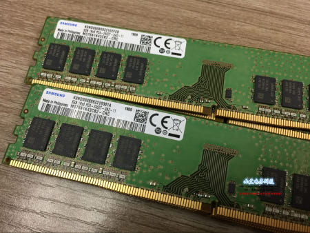 상세설명참조 삼성 DDR4 8G 1RX8 PC4-2400T-UA2-11 M378A1K43CB2-CRC 데스크탑 메모리