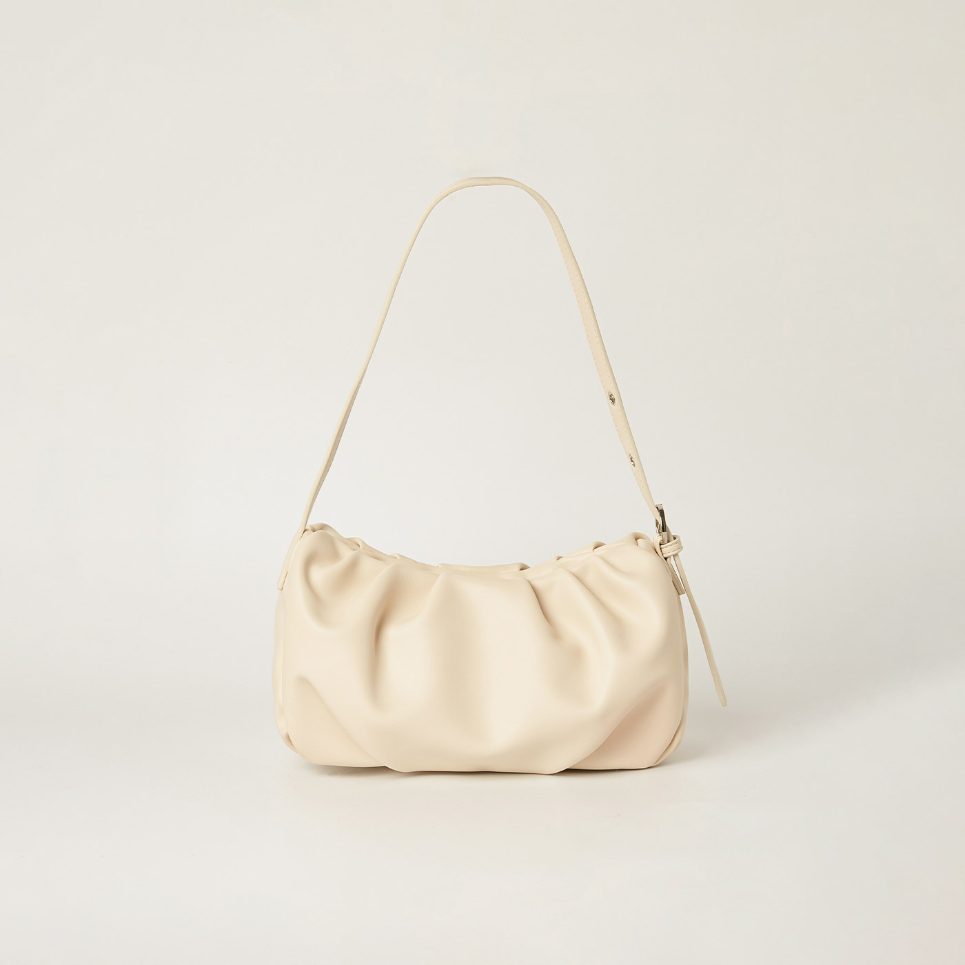 로엠 셔링 호보백 RMAKF23R11