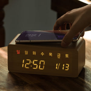 플라이토 우드 무선충전 데이트 LED 알람 탁상시계 디지털 전자 인테리어... 솔직 후기 | 실제 배치 사진 포함 - 상품 이미지 3