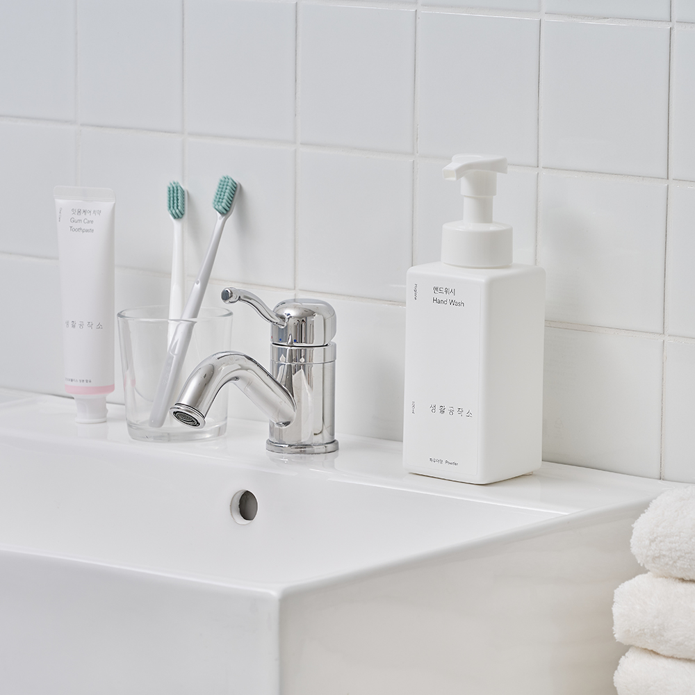 1+1 생활공작소 핸드워시 손세정제 520ml 총 2개