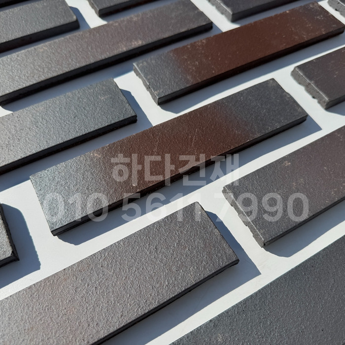 점토타일 메탈브라운 230x52x11T / 하다건재