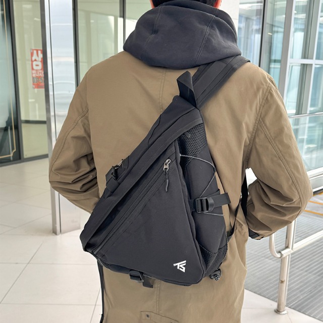 슬링백 힙색 여행용가방 크로스백