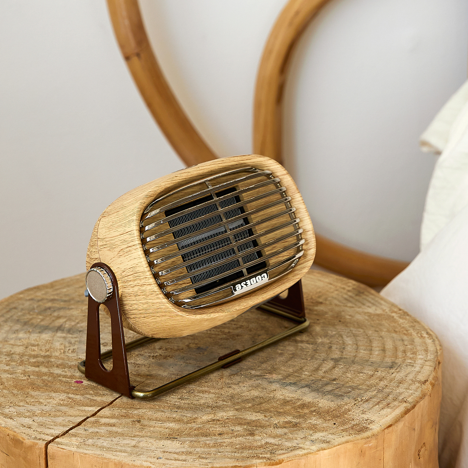 코드26 가정용 캠핑용 사무실 온풍기 미니 팬히터 전기 온풍기 발난로 히터 PTCF500WO