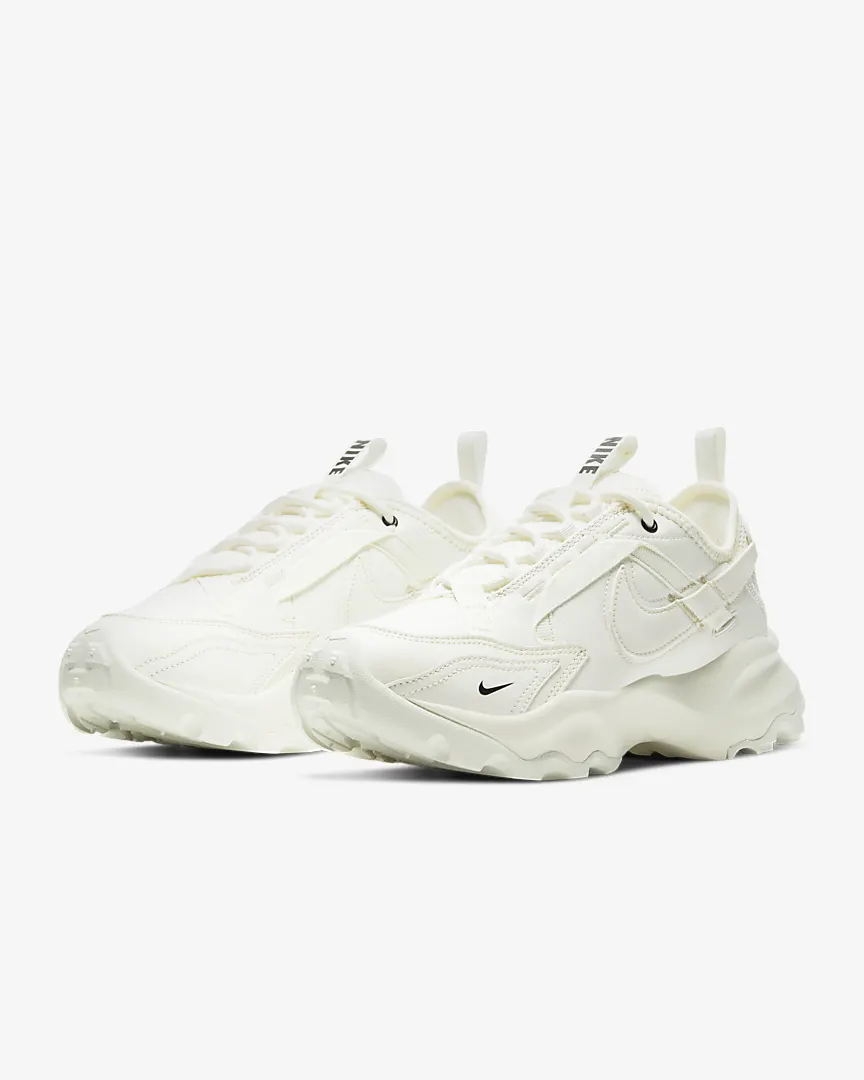 나이키 TC7900 써밋화이트 옐로우 흰검 실버 브라운 키높이 여성 여름 운동화 : 시옷 커머스