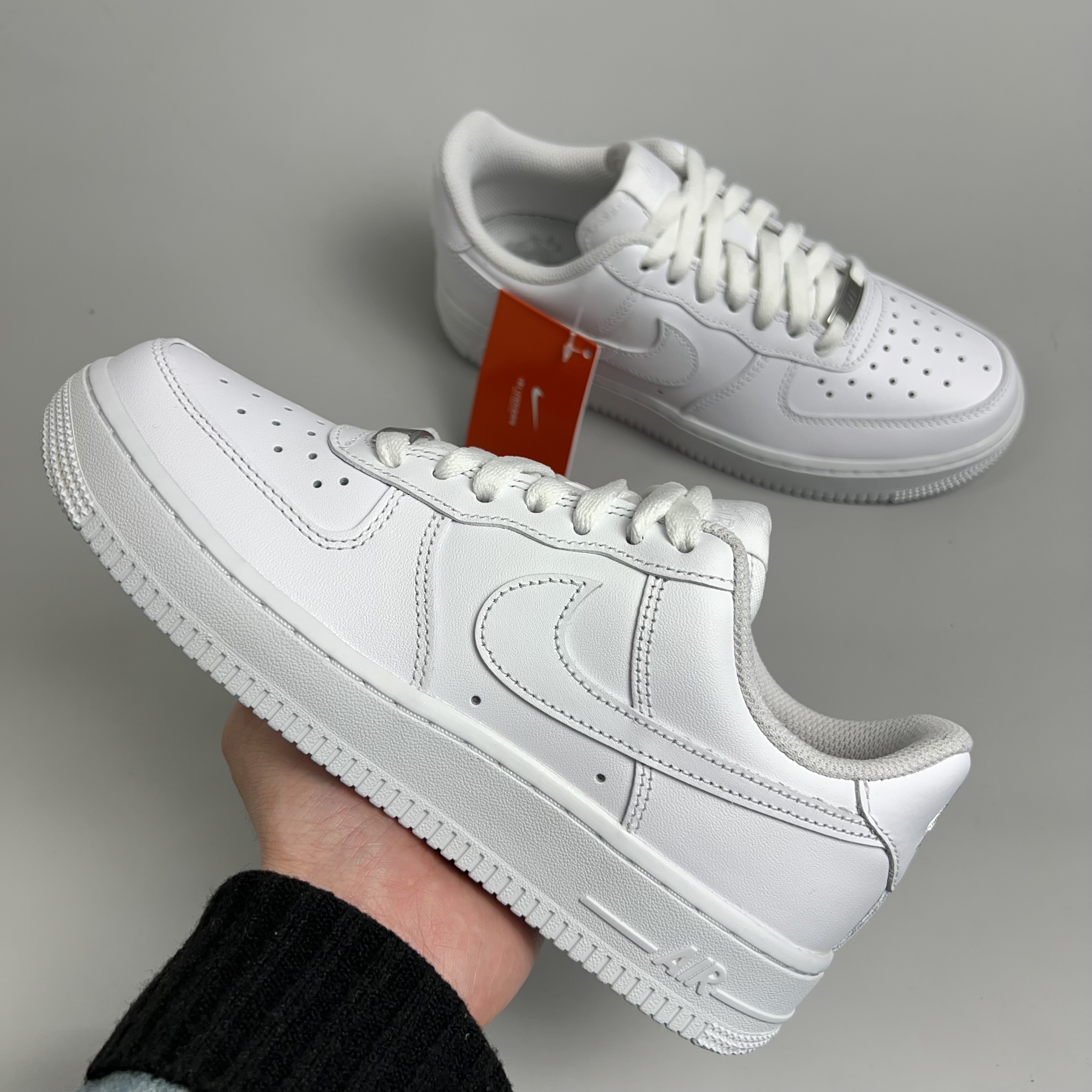 나이키 에어포스 1 07 로우 올백 트리플 화이트 올검 올흰 블랙