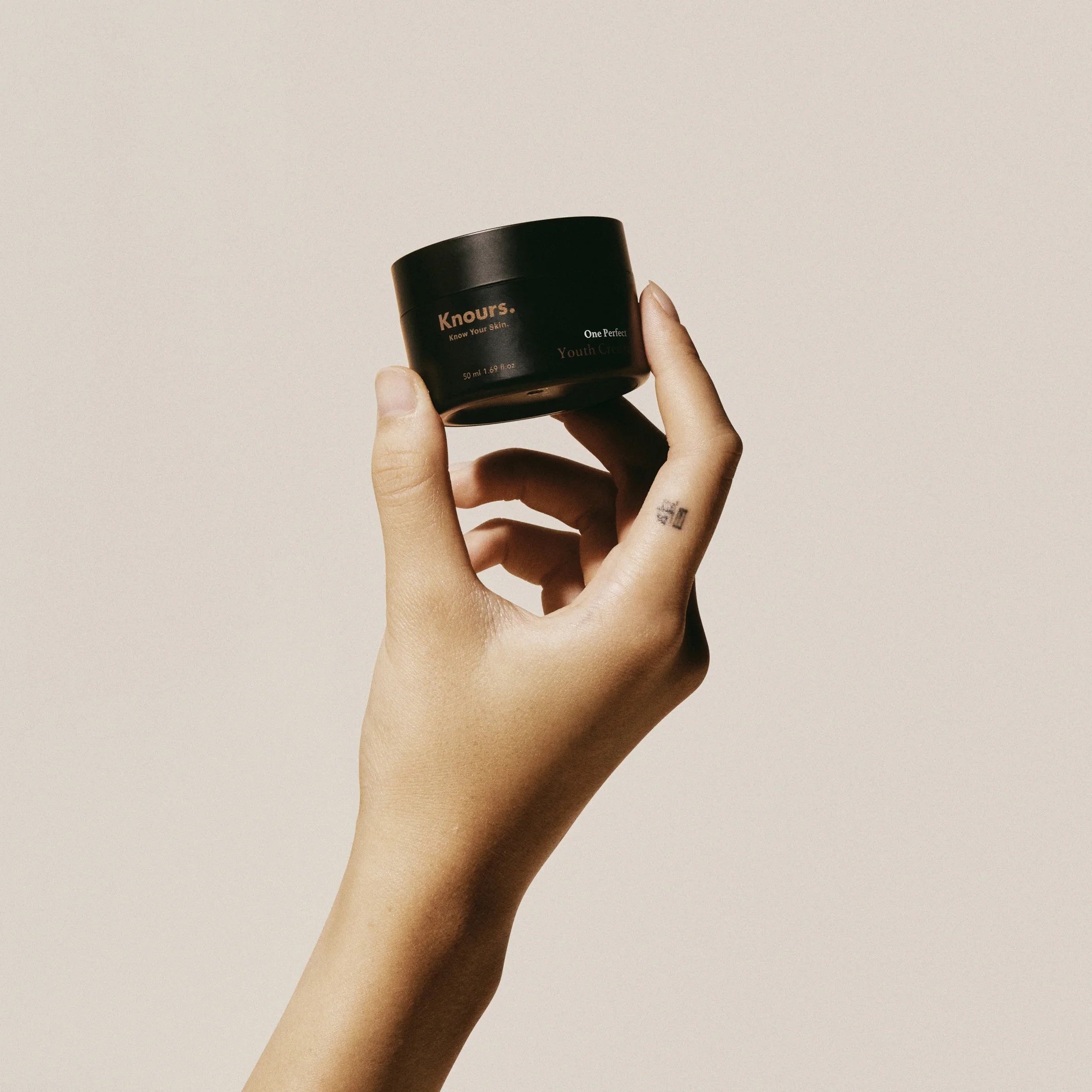 Knours 놀스 쉐이 버터 아몬드 오일 유스 크림 50ml 비건 고보습 임산부 영양크림 - 메인 이미지