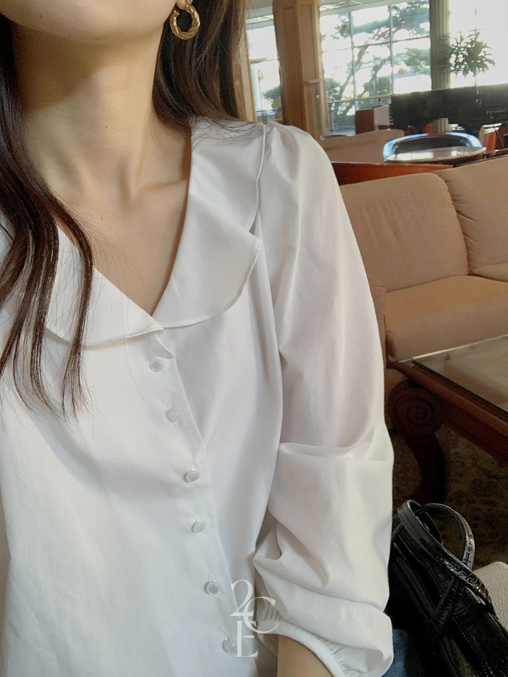 보니아 물결 카라 봄 코튼 단추 블라우스 (2color) 데이트 면 소개팅 - 상세 이미지 3