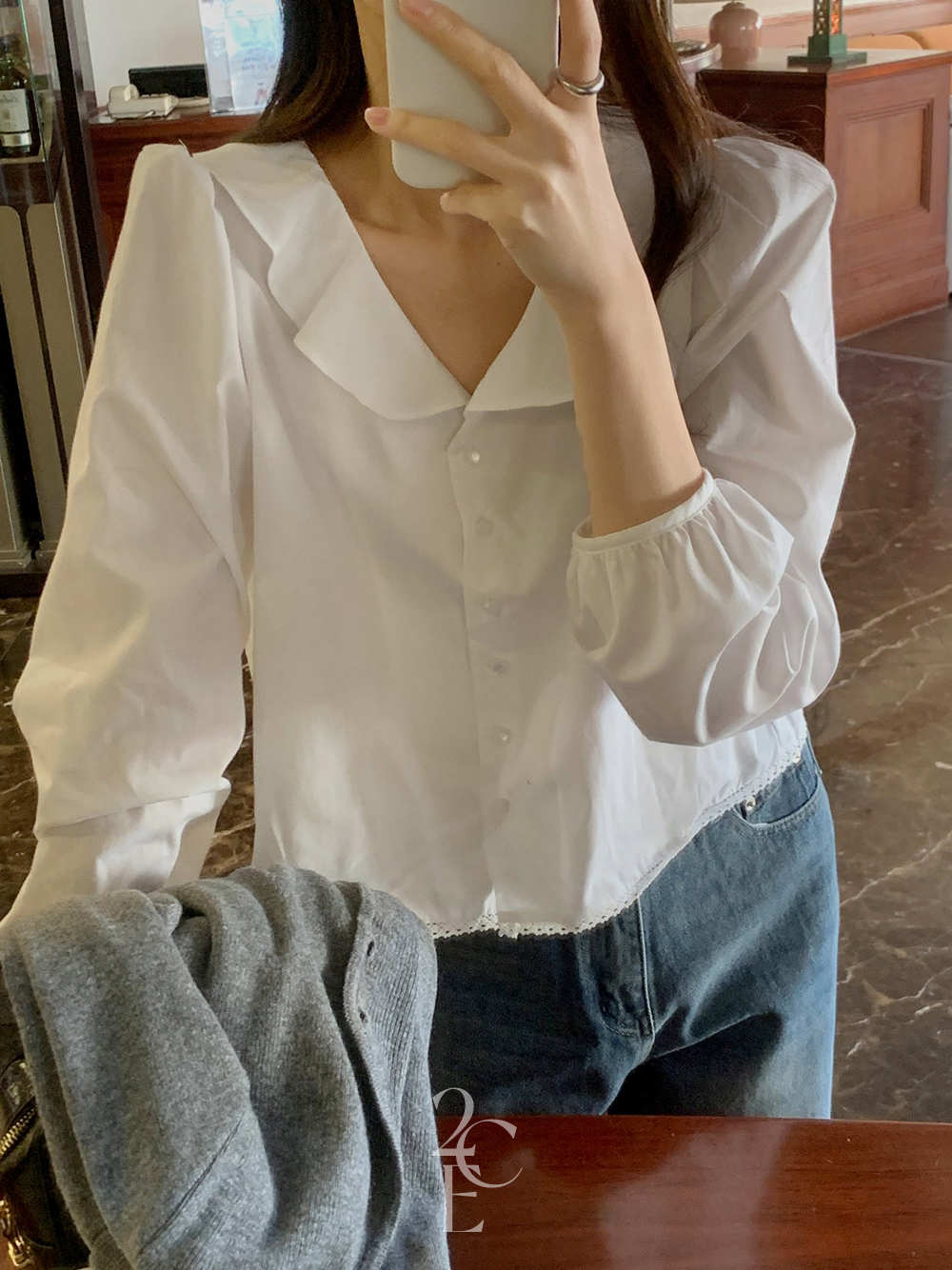 보니아 물결 카라 봄 코튼 단추 블라우스 (2color) 데이트 면 소개팅 - 상세 이미지 2