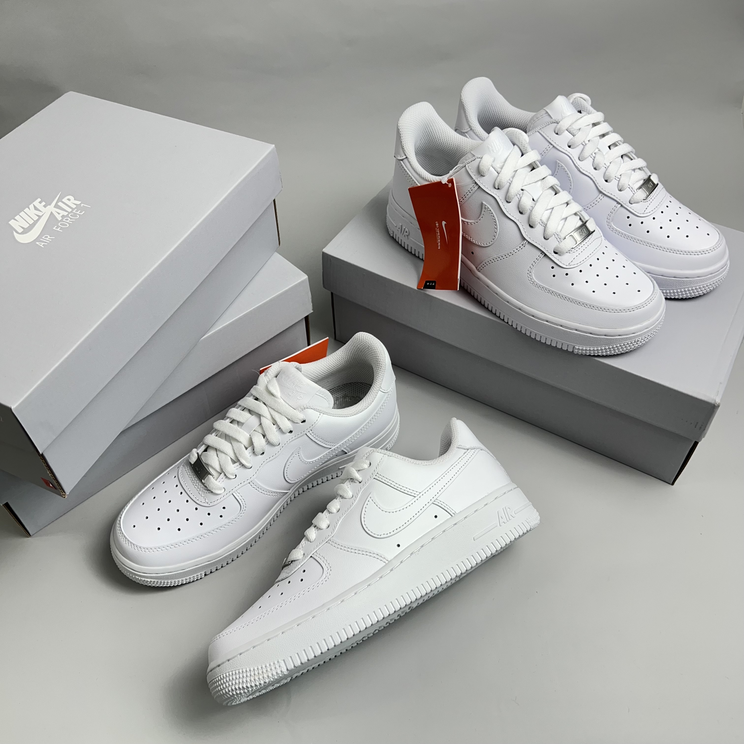 나이키 에어포스 1 07 로우 올백 트리플 화이트 올검 올흰 블랙