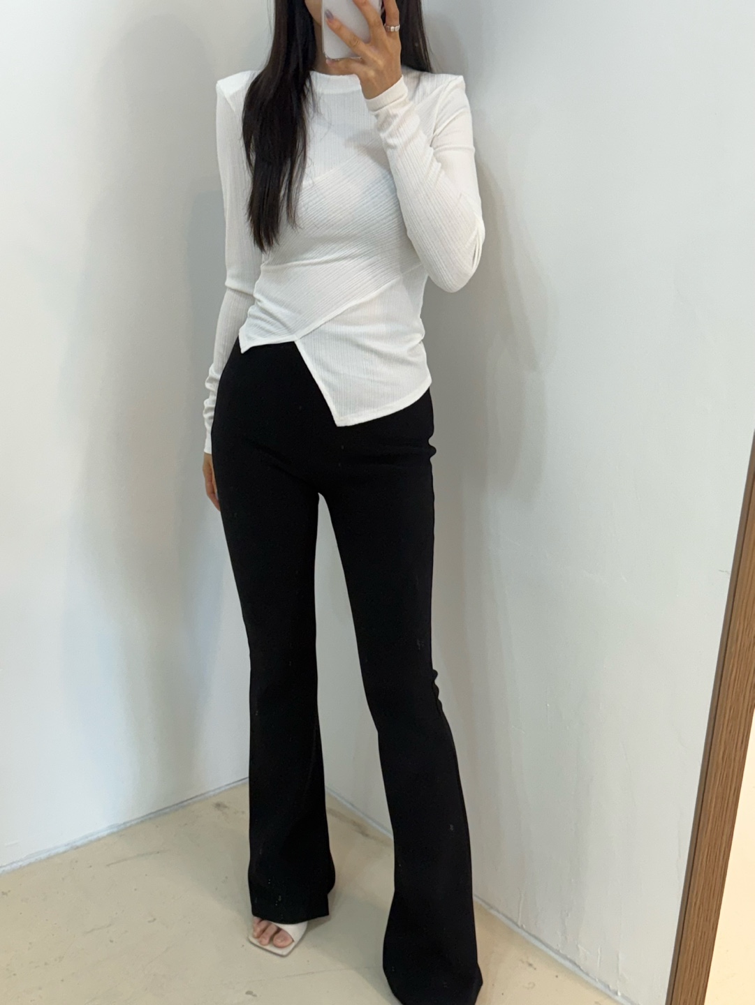 (당일배송) 매그놀리아 앤드 부츠컷 트임 레깅스 밴딩 팬츠 상세 이미지 9