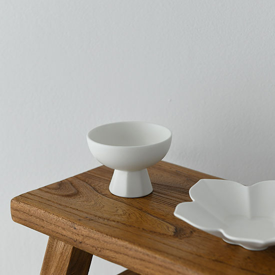 에라토 모이 화이트 굽 원형 종지 찬기 소스볼 아이스크림볼