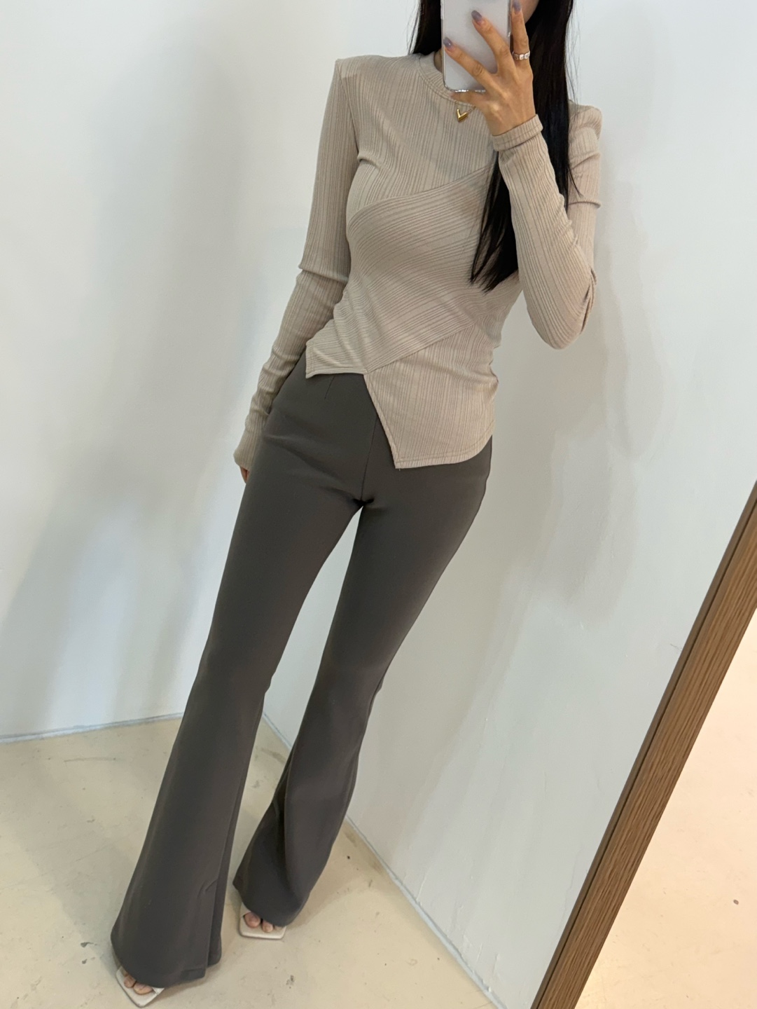 (당일배송) 매그놀리아 앤드 부츠컷 트임 레깅스 밴딩 팬츠 상세 이미지 34