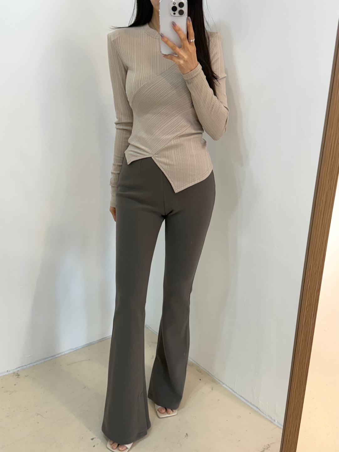 (당일배송) 매그놀리아 앤드 부츠컷 트임 레깅스 밴딩 팬츠 상세 이미지 36