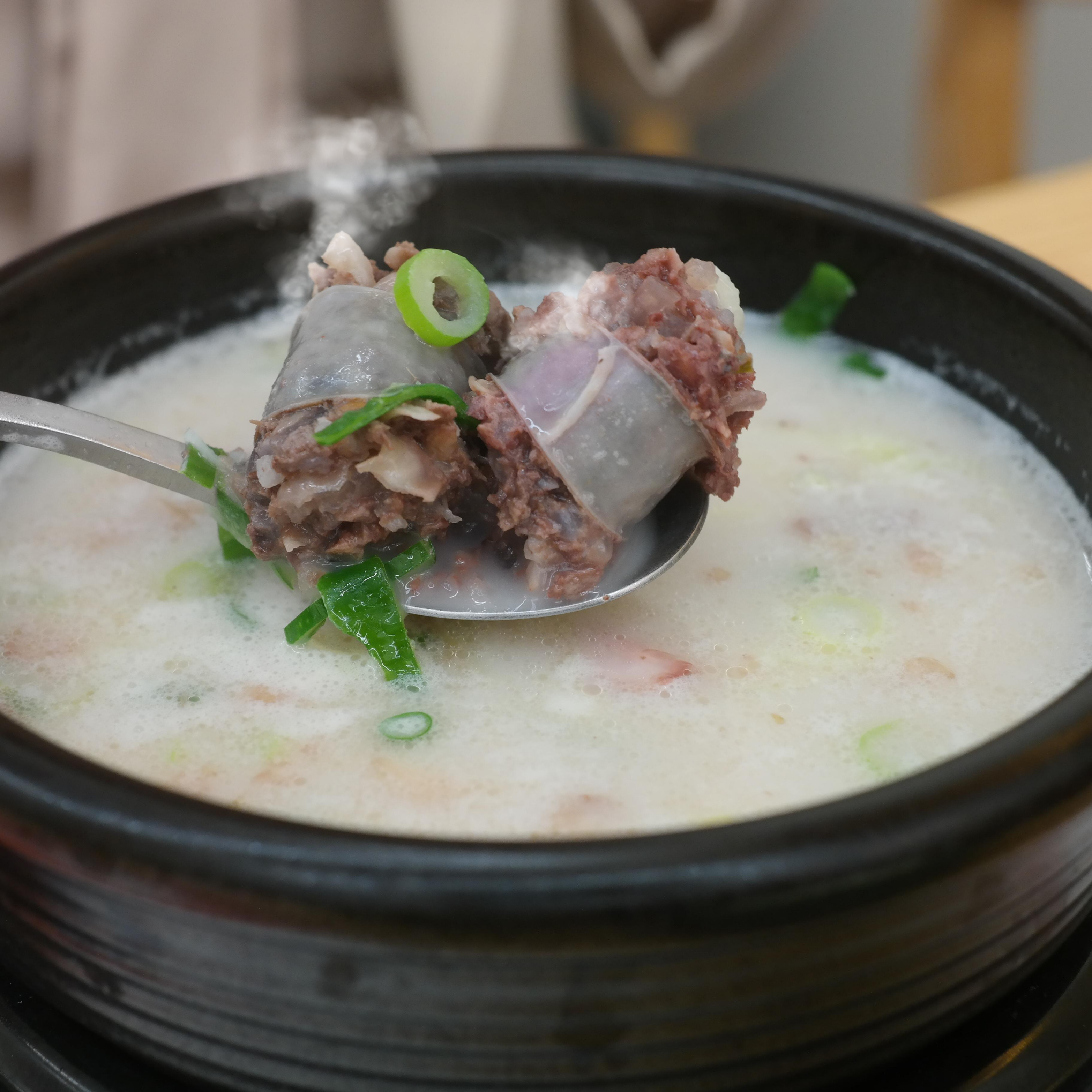 순대만 가득 담은 프리미엄 동백순대국 670g 1팩+1팩 - 상세 이미지 3