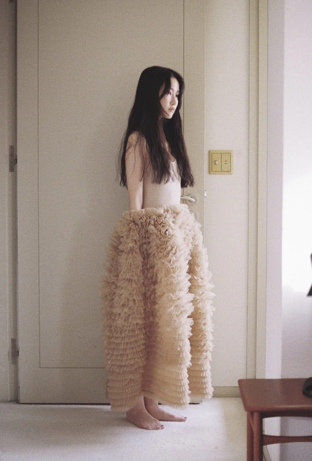 비비 Bibiy DARLENE SHUSHU SKIRT 슈슈 스커트 베이지 - 상세 이미지 2