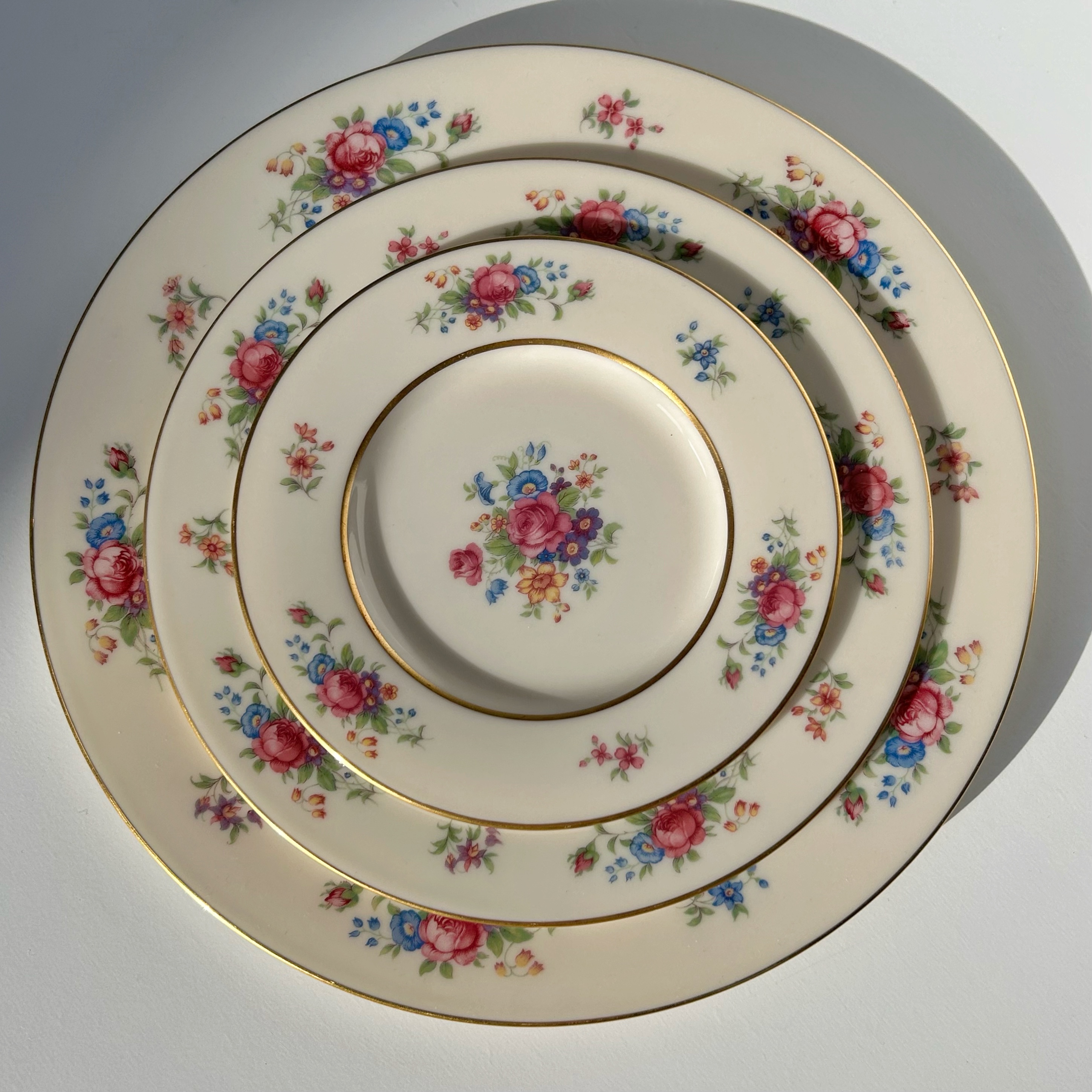 레녹스 로즈 플레이트 빈티지접시 예쁜그릇 파스타 홈카페접시 미국 수입그릇 브레드