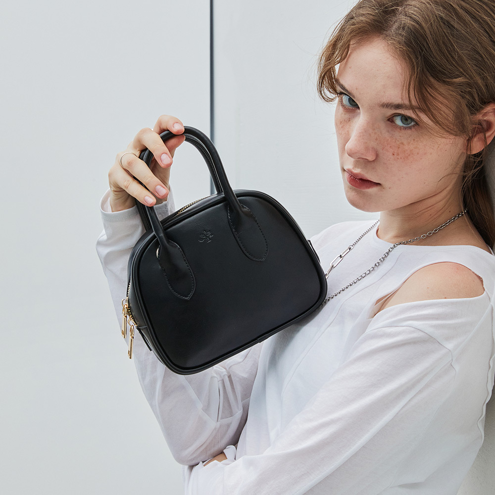 몽삭 레니브 크로스 & 토트백 블랙 AP22-2508-BK