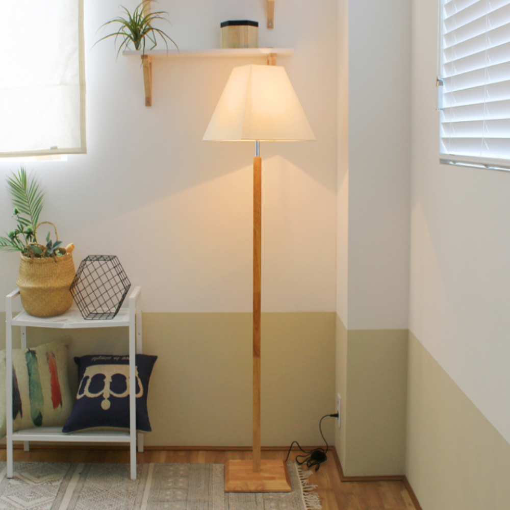 KC 당일출고 거실장스탠드 국산 LED 침실 우드 플로어 장스탠드 조명 네츄럴