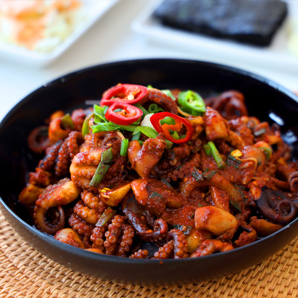 먹방코너🥢양념 쭈꾸미 볶음 밀키트 500g+마요소스 캠핑요리 간편요리