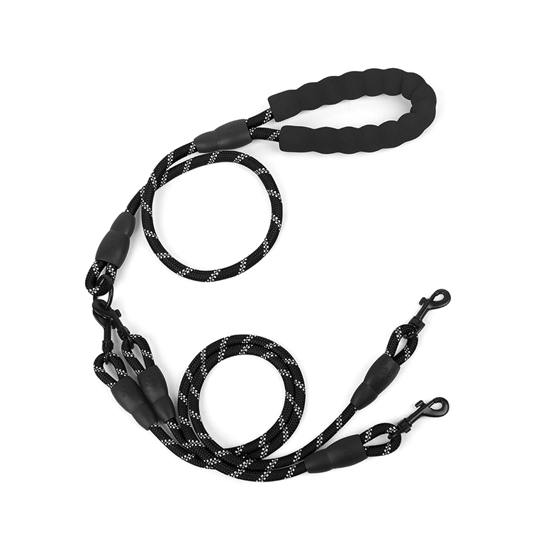 개과천선 트리플 3견용 야광 목줄 반려견목줄 산책줄 줄꼬임 방지 매트 블랙 - 상품 이미지