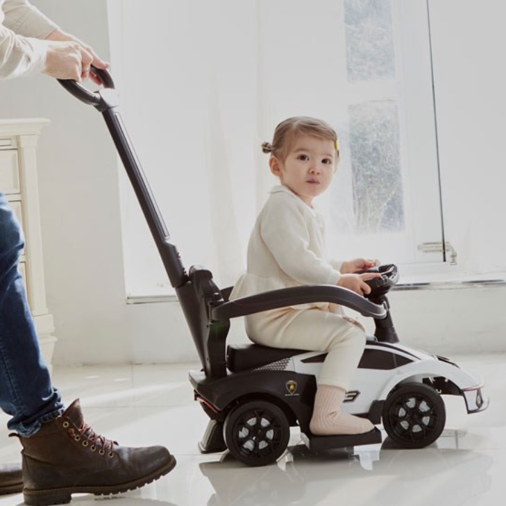 아기 자동차 두돌 선물 타는 자동차 장난감 유아 탈 것