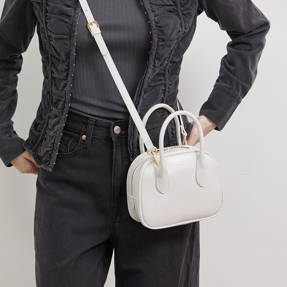 몽삭 레니브 크로스 & 토트백 아이보리 AP22-2508-IV