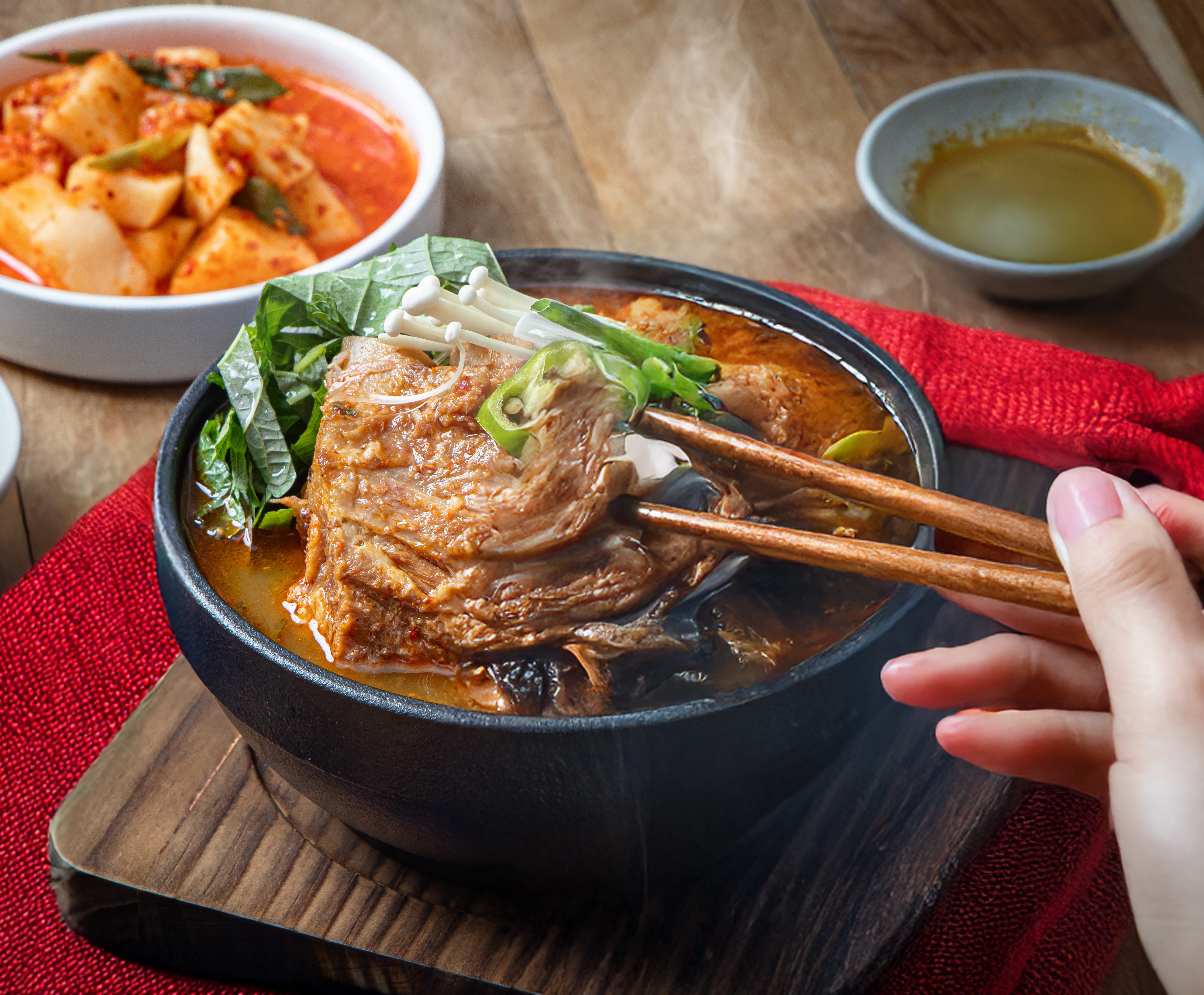 뼈다귀 해장국 감자탕 뼈해장국 횡재감자탕 밀키트