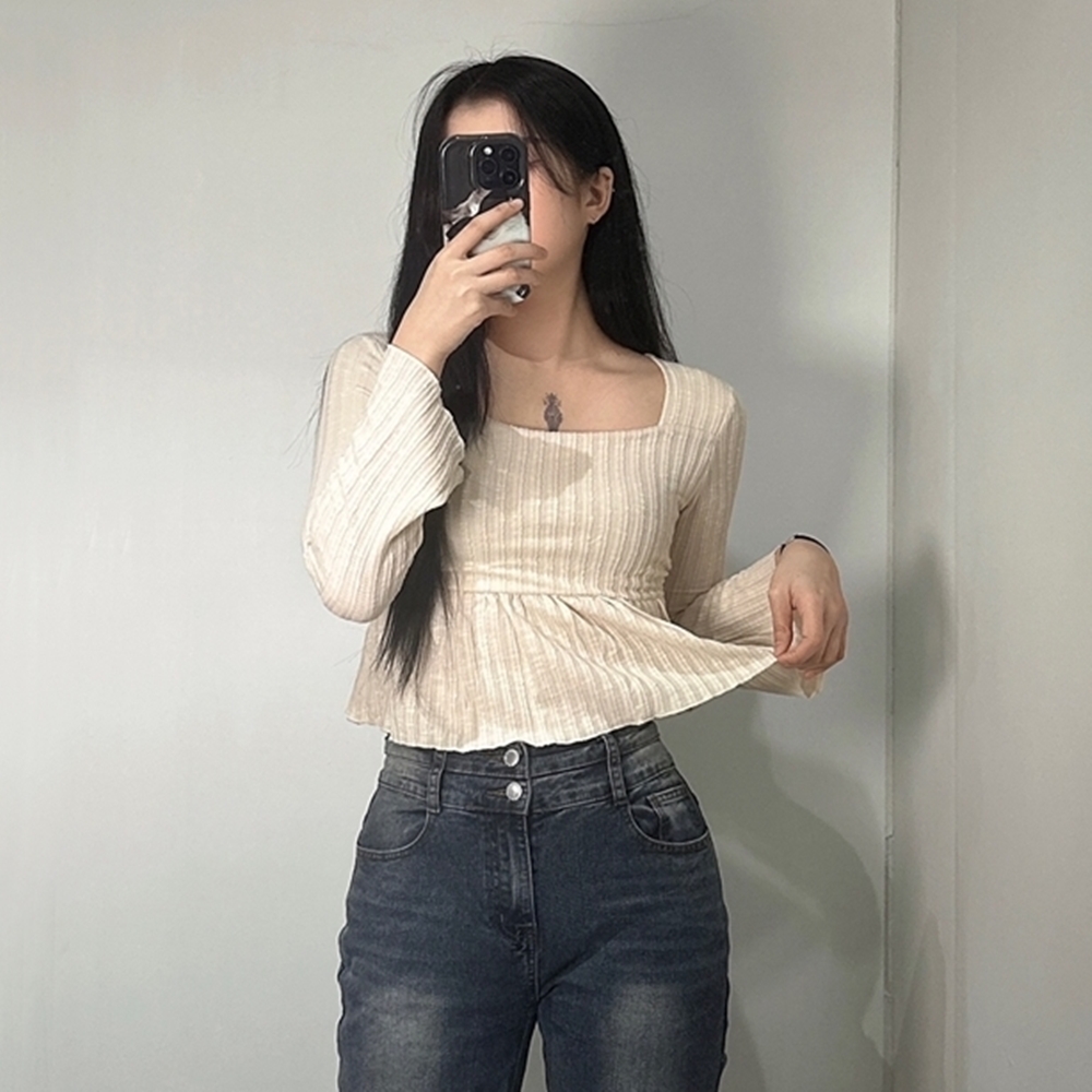 여성 스퀘어넥 프릴 블라우스 셔링 티 3color 여리핏 플레어 티셔츠 데이트 룩 페미닌 - 상품 이미지