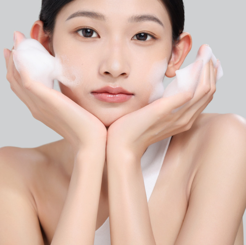 17아워즈 에그 화이트 미셀라 클렌징 폼 250g 깐달걀 모공 관리 클렌저 이미지 2