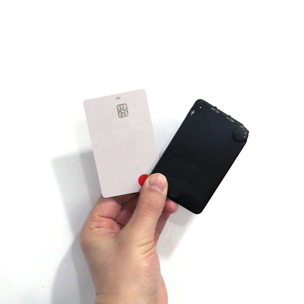 칼더 초슬림 카드형 보이스레코더 장시간 휴대용 고음질 녹음기 소형 카드 지갑