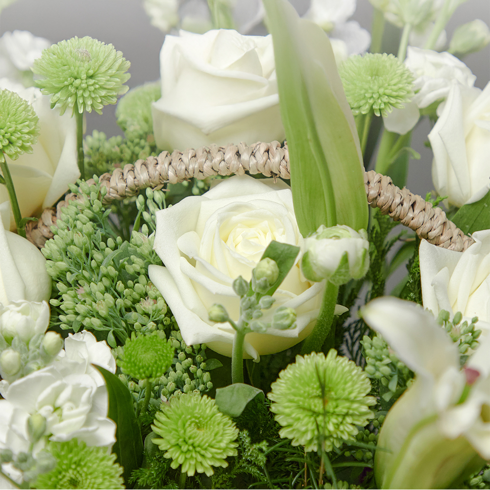 화이트 모먼트 플로라 플라워 꽃다발 생화 꽃바구니 생일 기념일 발렌타인데이 전국꽃배달