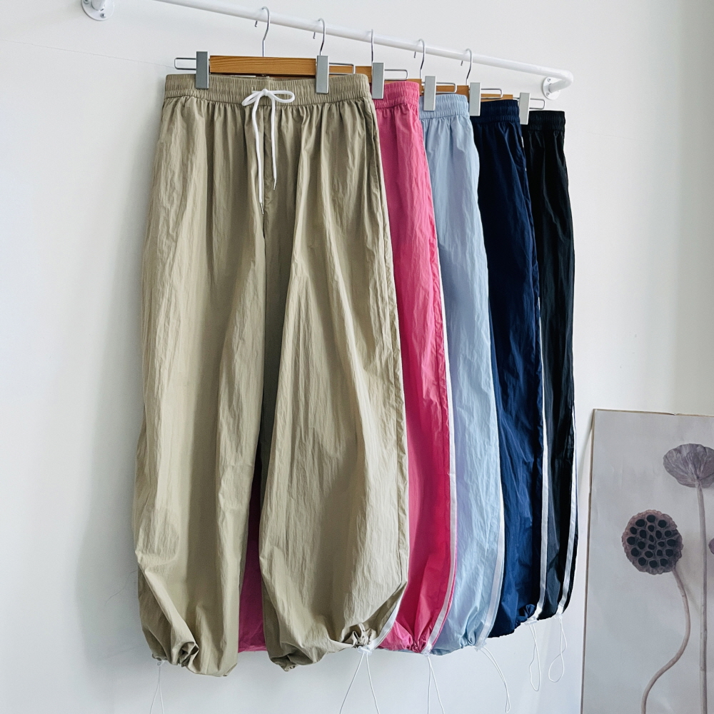 트랙팬츠 여성 바스락 와이드팬츠 조거팬츠 투라인 밴딩 트레이닝 바지 - 상품 이미지