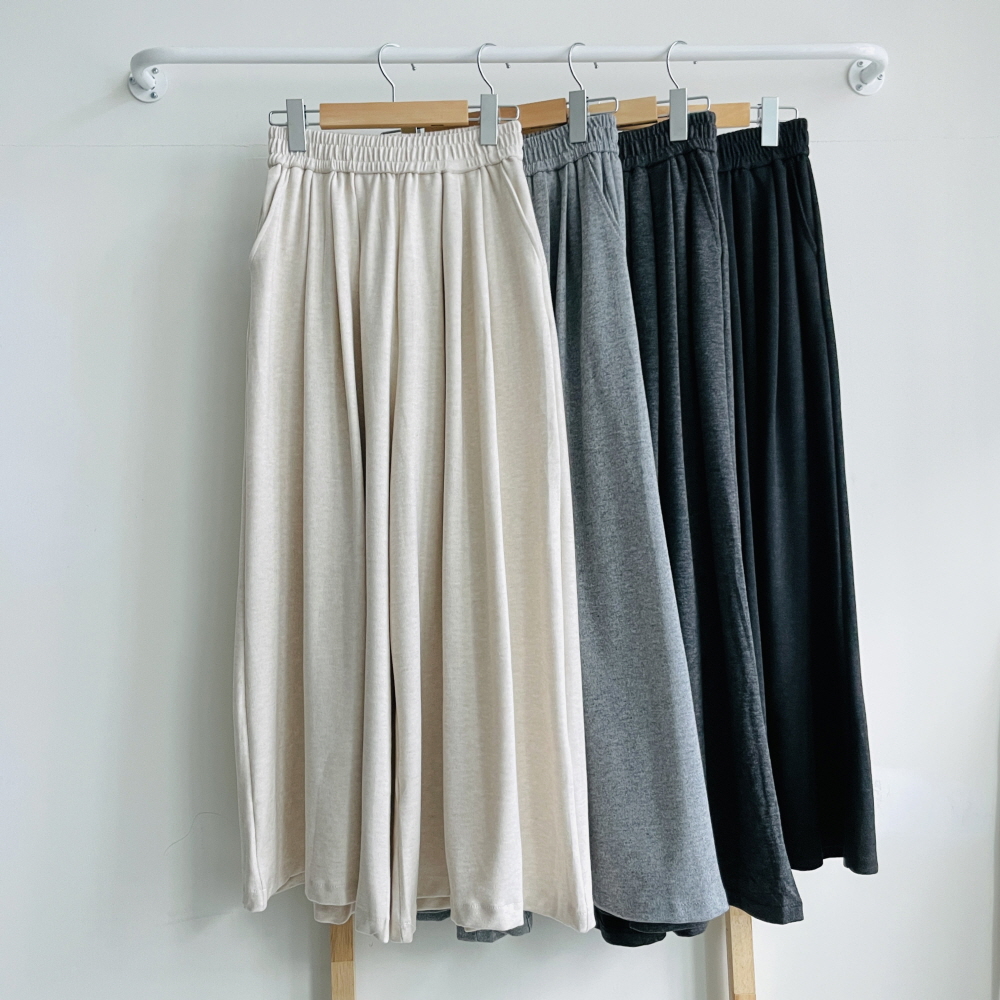 핀턱와이드팬츠 플레어 큐롯팬츠 치마바지 여성고무줄바지 - 상품 이미지