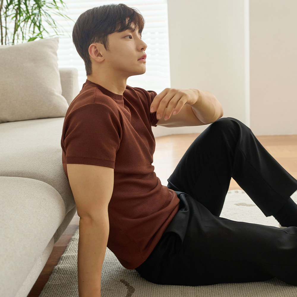남자 머슬핏 반팔 아이스 쿨링 티셔츠 어깨 넓어보이는 남자 반팔 착용법 머슬핏 티셔츠 리뷰