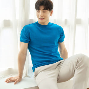 어깨 넓어보이는 남자 머슬핏 반팔 아이스 쿨링 티셔츠 착용 후기 | 사이즈/핏 총정리 - 상품 이미지 4