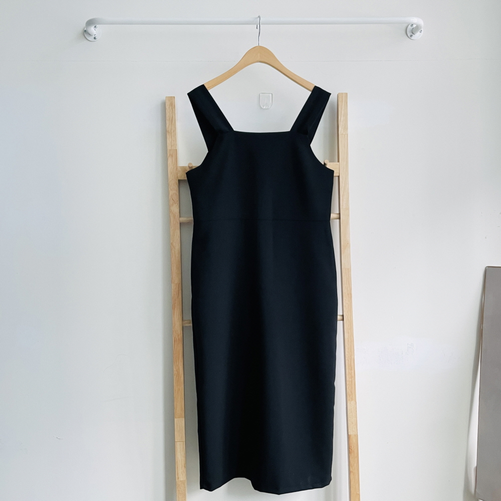 뷔스티에원피스 결혼식하객룩 나시 스퀘어넥 H라인 롱원피스