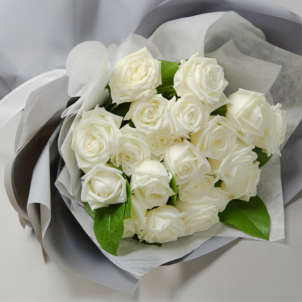 흰장미 화이트로즈 꽃다발 생화 꽃바구니 생일 기념일 브라이덜샤워 꽃배달 꽃배송서비스