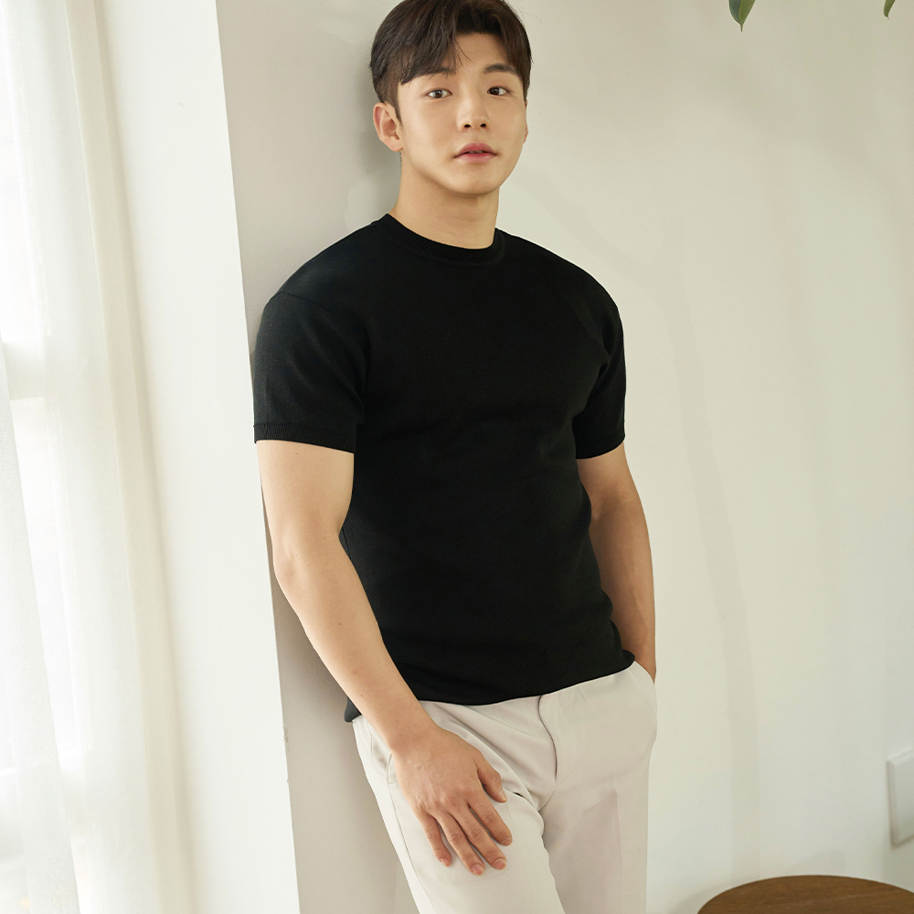 남자 머슬핏 반팔 아이스 쿨링 티셔츠 어깨 넓어보이는 남자 반팔 착용법 머슬핏 티셔츠 리뷰