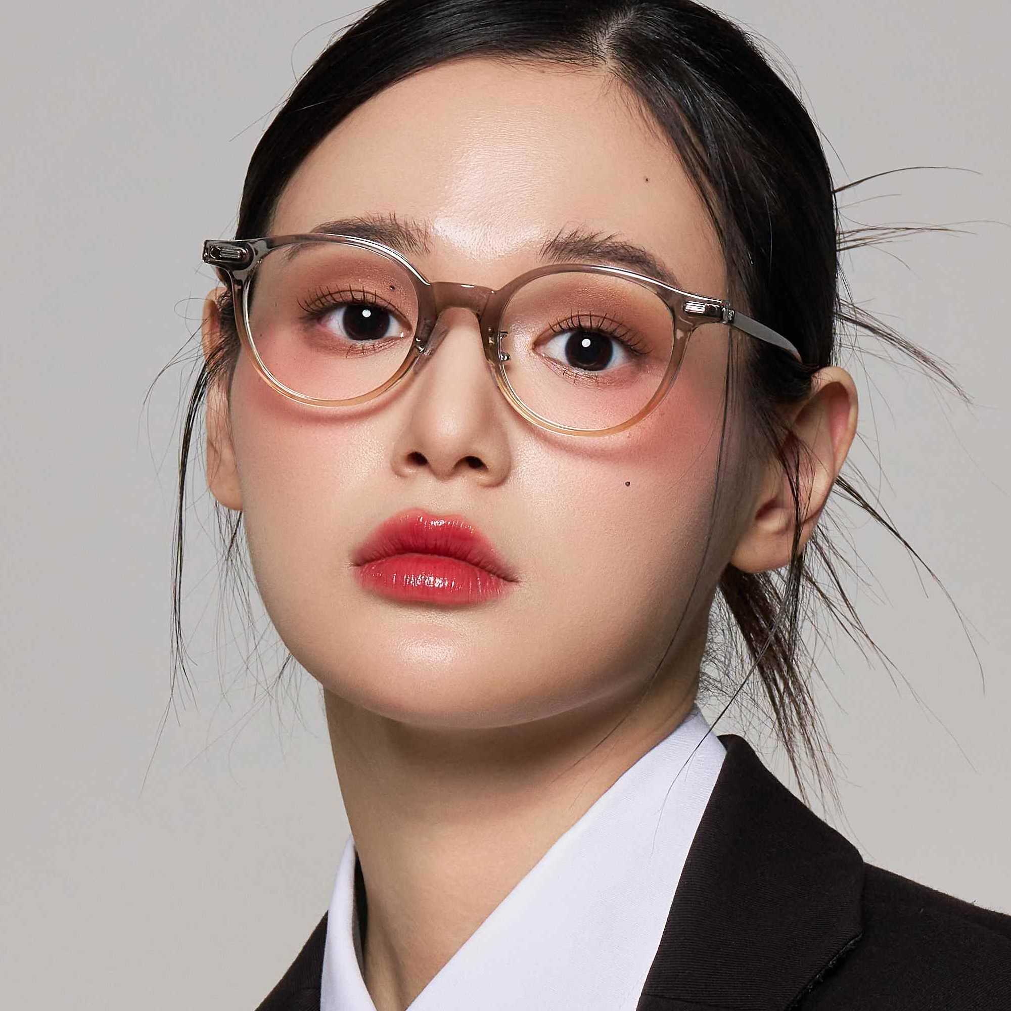 원형 가벼운 뿔테안경 투명 블루라이트차단 얼굴형에맞는 안경테 - 상세 이미지 2