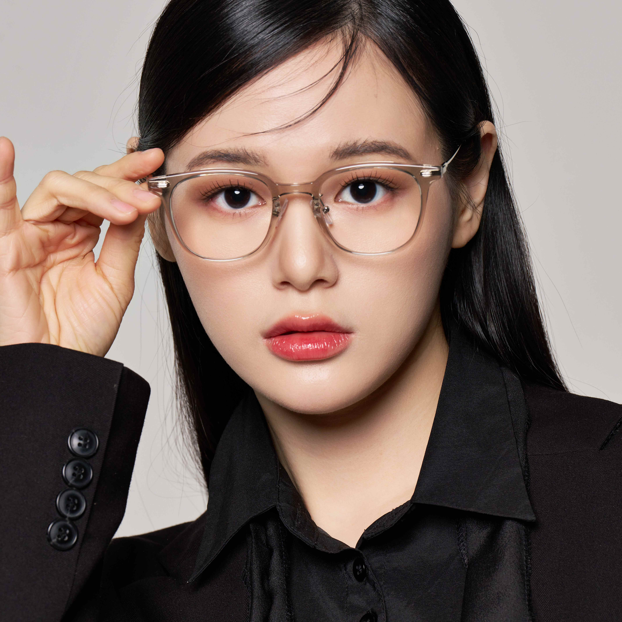 긱시크 가벼운 얼굴형에맞는 사각 뿔테 콤비 안경 블루스크린차단