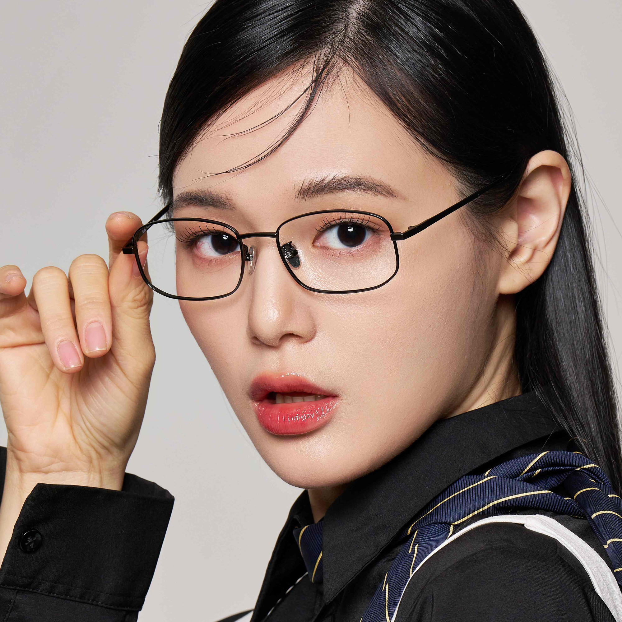 블루라이트차단 사각 가벼운 티타늄 안경테