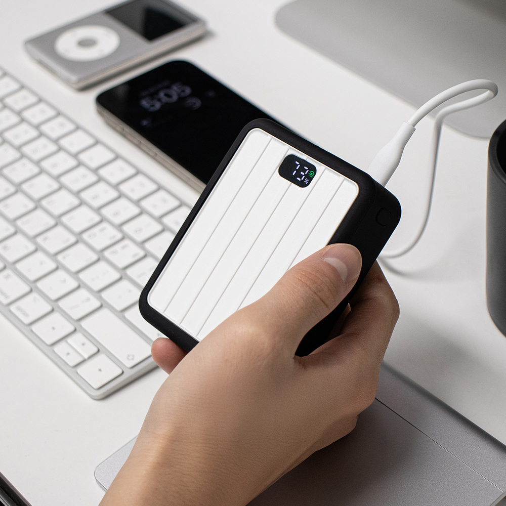 그립뱅크 투어리즈미 고속충전 대용량 보조배터리 잔량표시 20000mAh 22.5W GB-PB20K