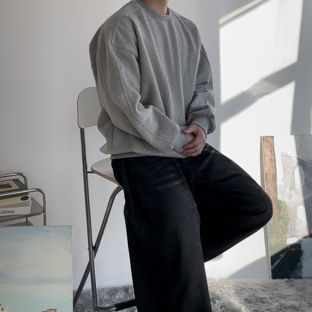 양기모 절개디자인 오버핏 남자맨투맨 스웨트셔츠 - 상세 이미지 4
